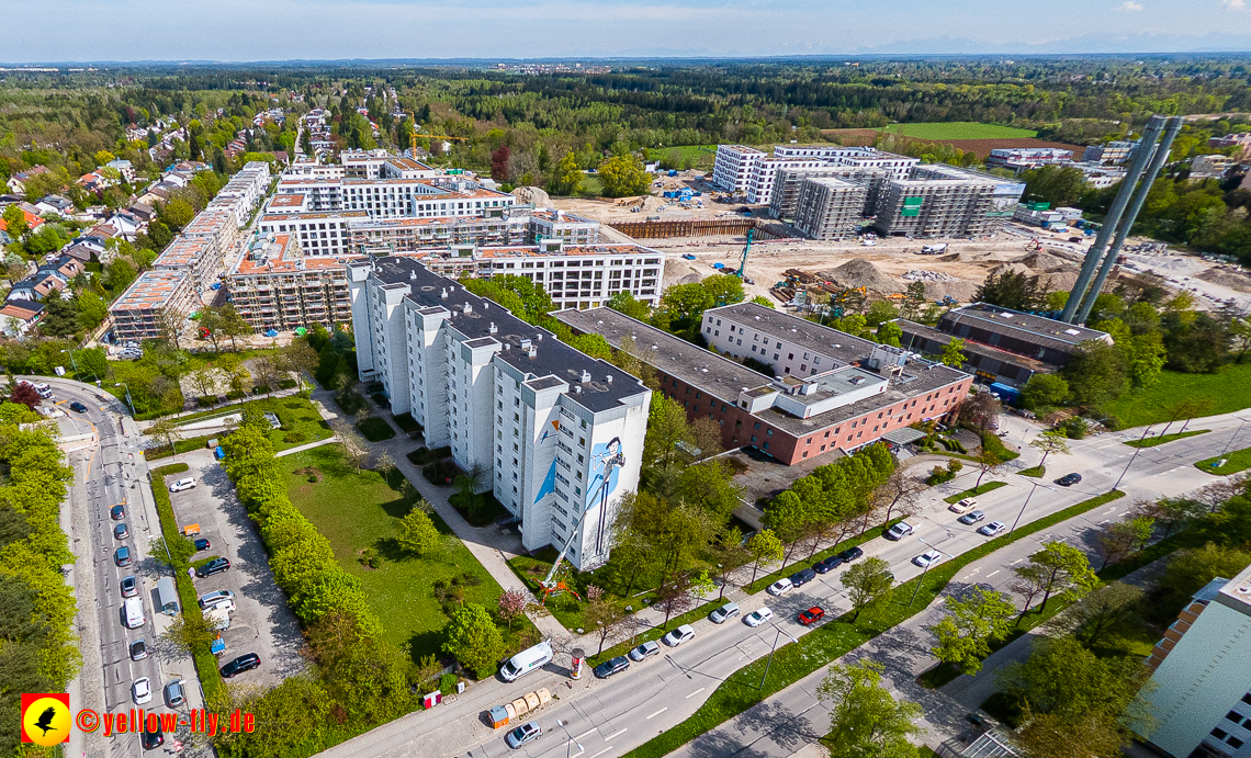 04.05.2023 - Luftbilder vom Alexisqaurtier und Pandion Verde in Neuperlach